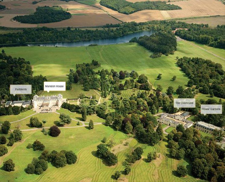 Luton Hoo Hotel, Golf And Spa Ngoại thất bức ảnh Aerial view of the estate