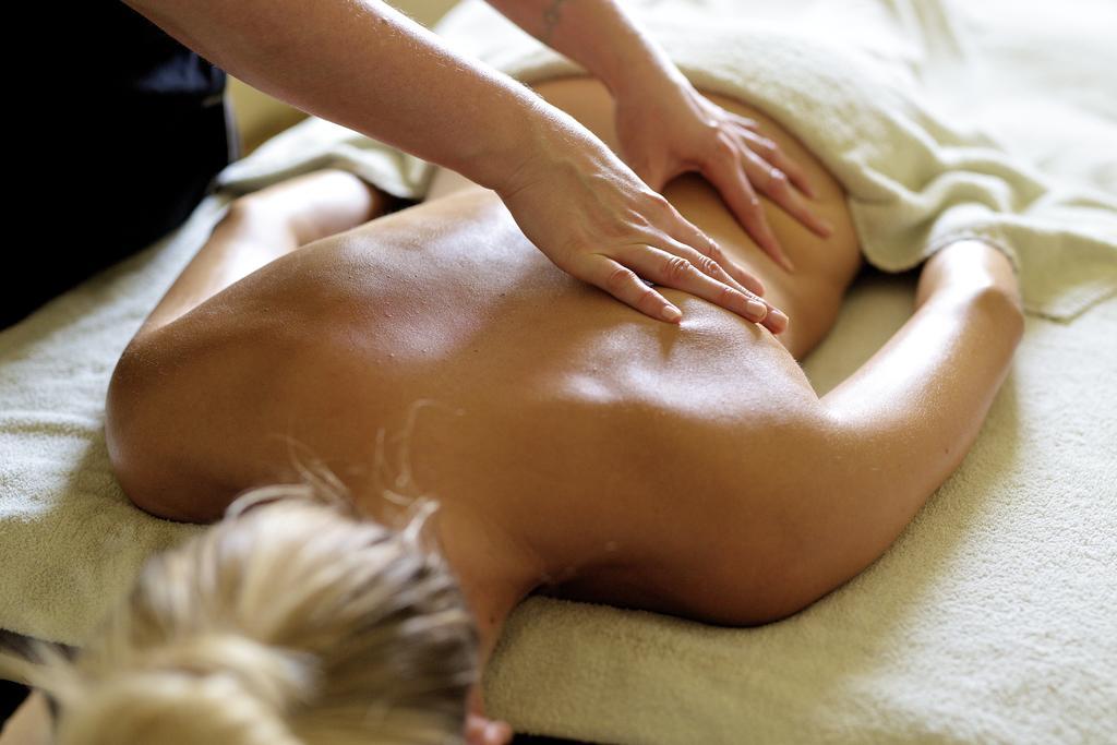 Luton Hoo Hotel, Golf And Spa Ngoại thất bức ảnh Massage