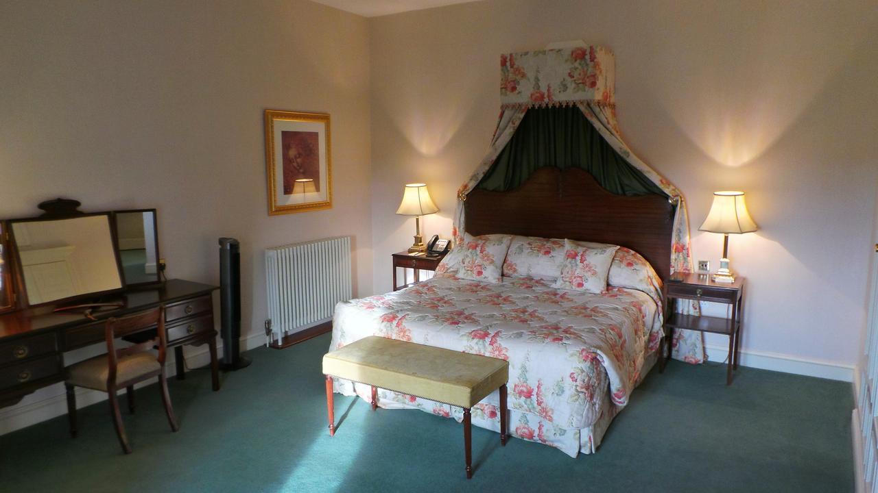 Luton Hoo Hotel, Golf And Spa Ngoại thất bức ảnh The Green Bedroom
